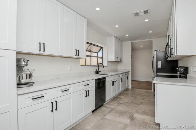 Building Photo - 21440 Campo Allegro Dr