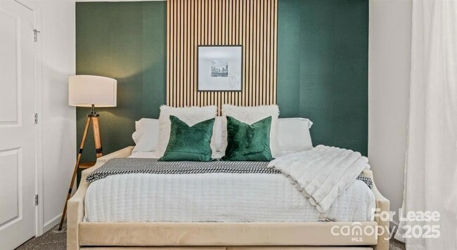 Building Photo - 10207 Guardian Dr