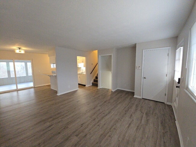 Building Photo - 9196 Gila Dr