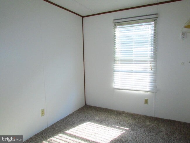 Building Photo - 23 Ritter Dr