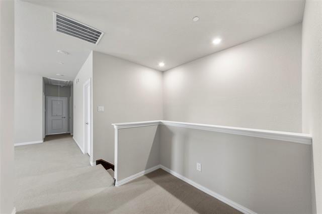 Building Photo - 1323 Bailey Ln