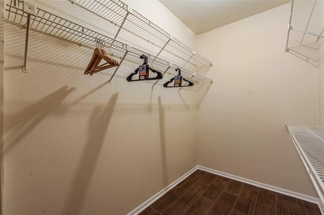 Building Photo - 8055 Cambridge St