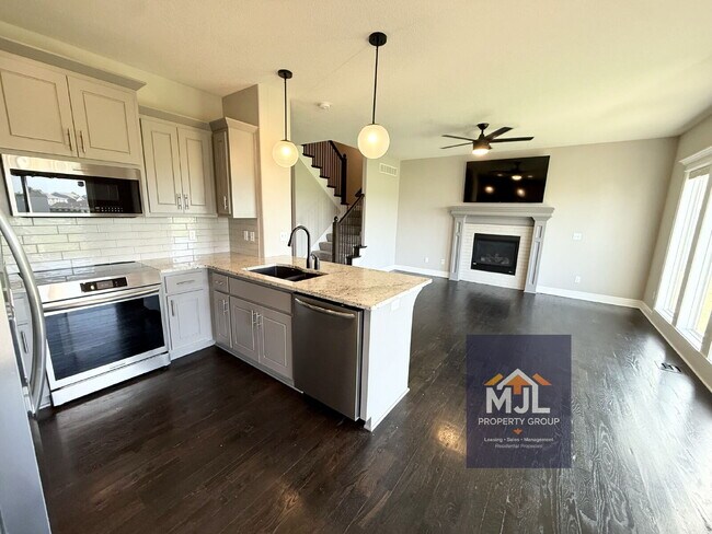Building Photo - Beautiful 4 Bedroom/ 3.5 Bath Home In Belton!