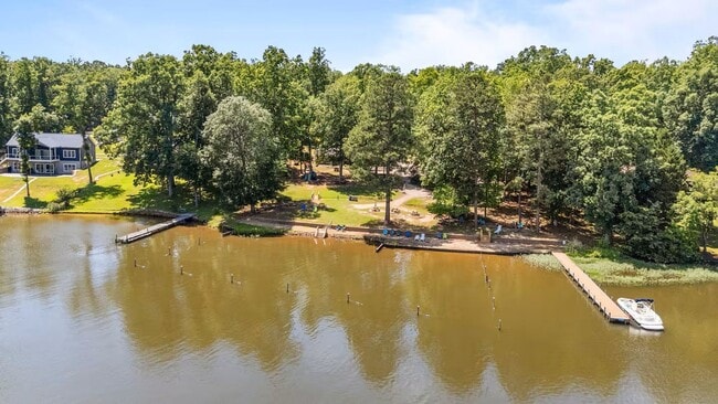 Building Photo - This FULLY FURNISHED ALL INCLUSVIE HOME IS...