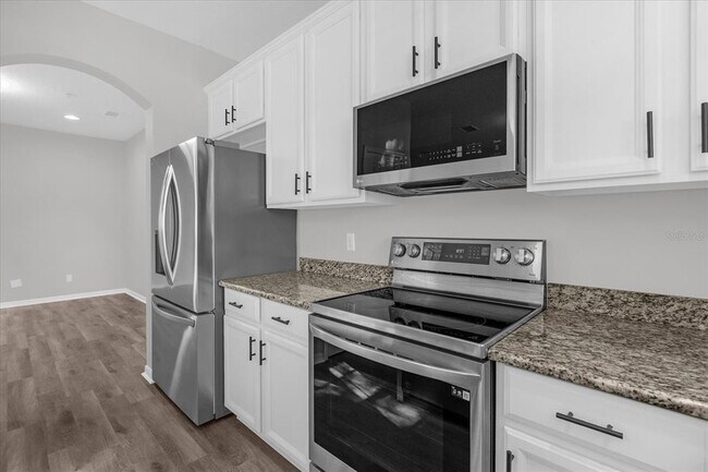 Building Photo - 9450 Silver Buttonwood St