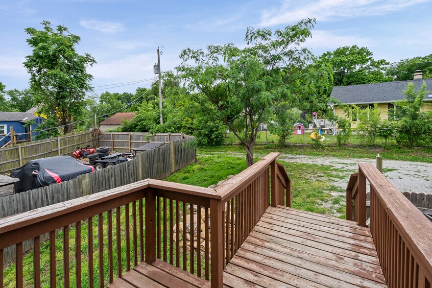 Entry Porch/Deck - 504 Blue Ridge Blvd