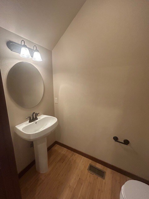 Building Photo - 3321 N 27th Ave