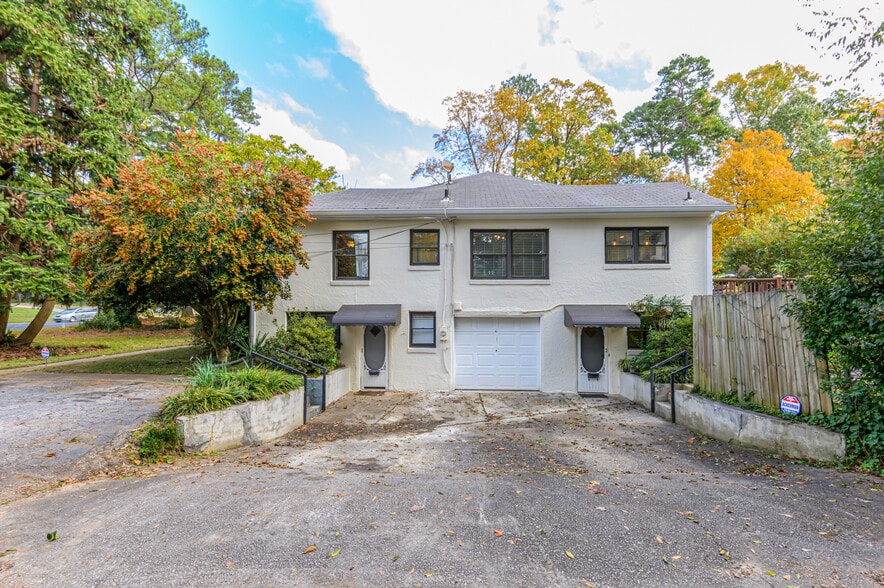 Parking - 1377 Scott Blvd