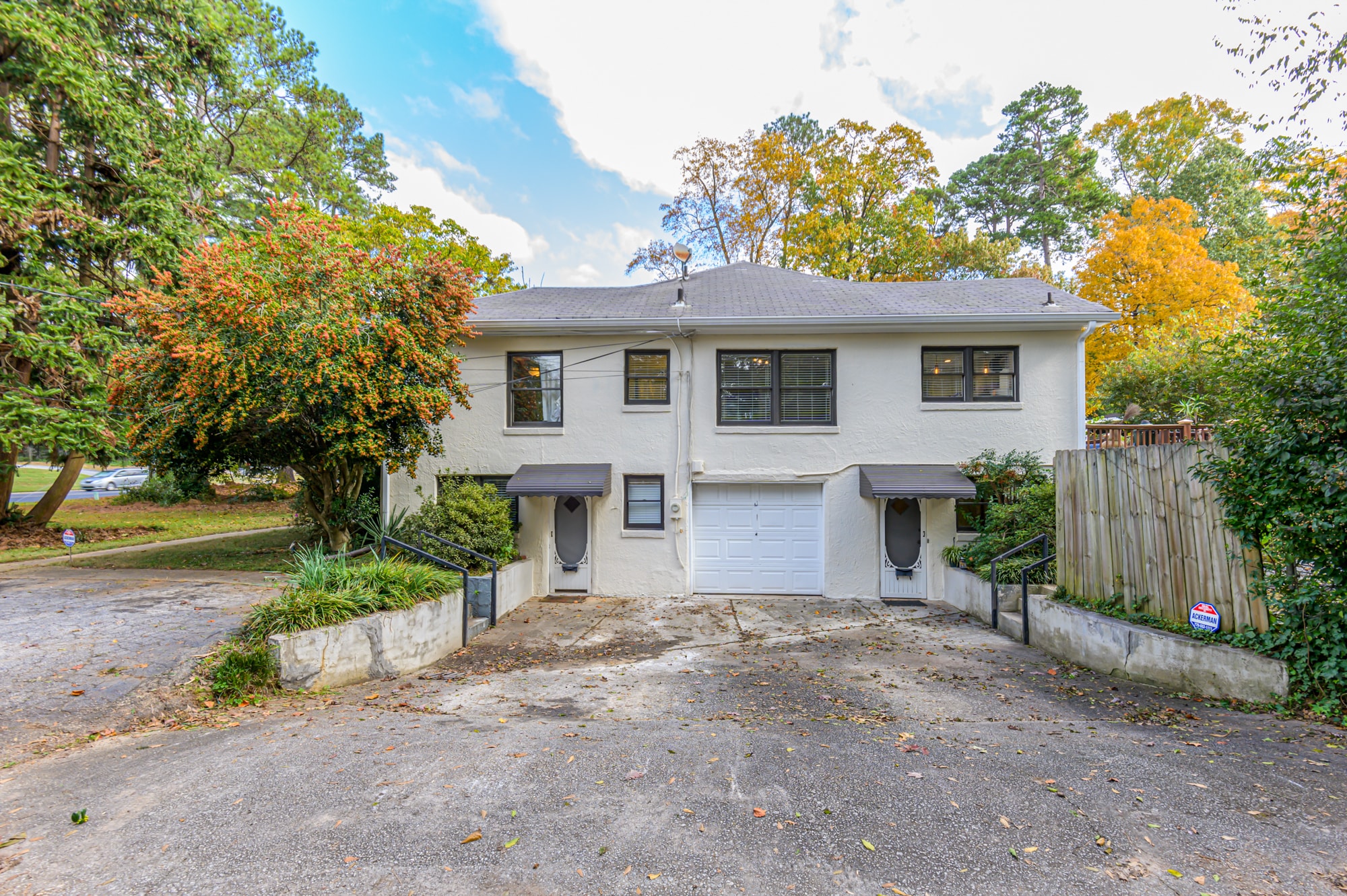 Parking - 1377 Scott Blvd