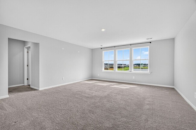 Building Photo - 204 Lake Minsi Dr