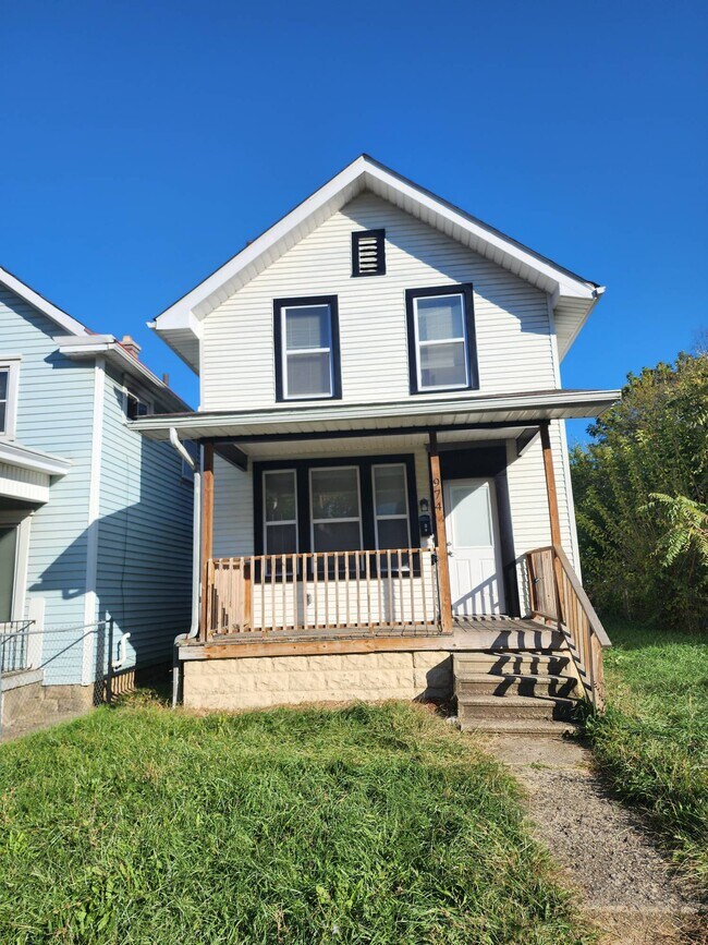 Building Photo - 974 Miller Ave