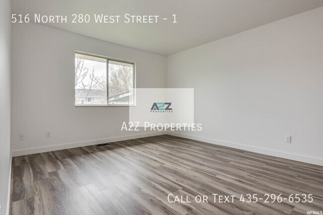 Building Photo - 516 N 280 W St