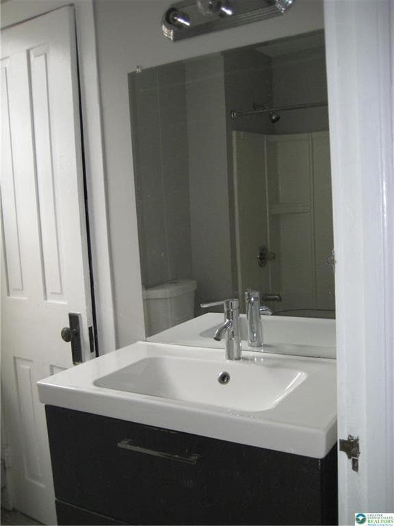 Building Photo - 113 E Broad St