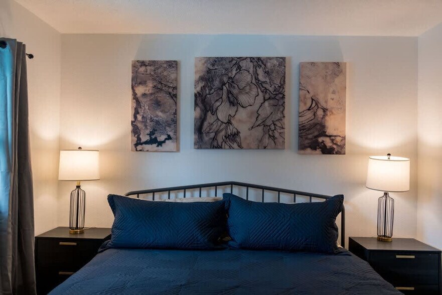 Building Photo - 505 Fillmore Ave