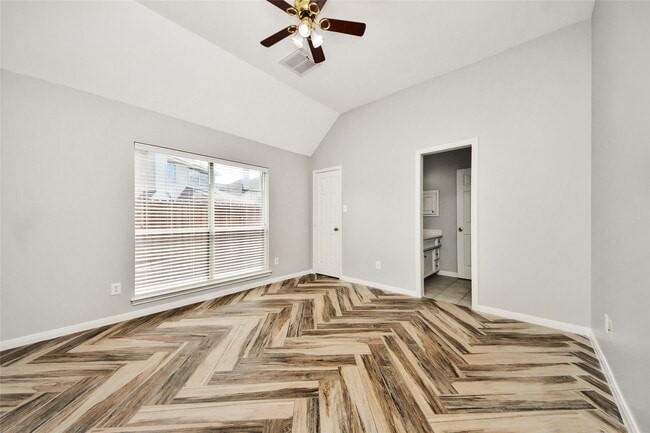 Building Photo - 2622 Stonebury Ln