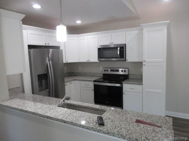 Building Photo - 891 Watercress Ln