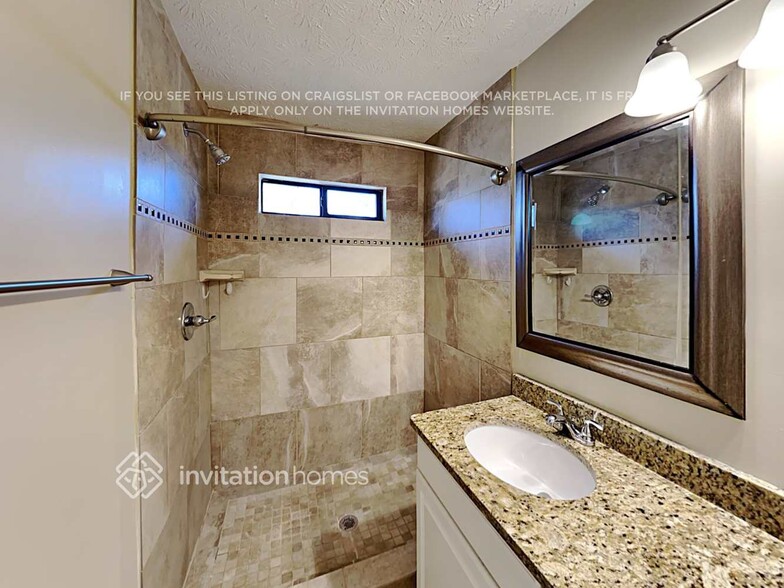 Building Photo - 1179 Ridgeside Dr NW