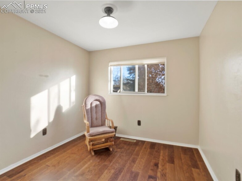 Building Photo - 4780 S Splendid Cir