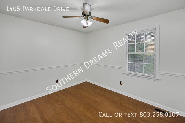 Building Photo - 1405 Parkdale Dr