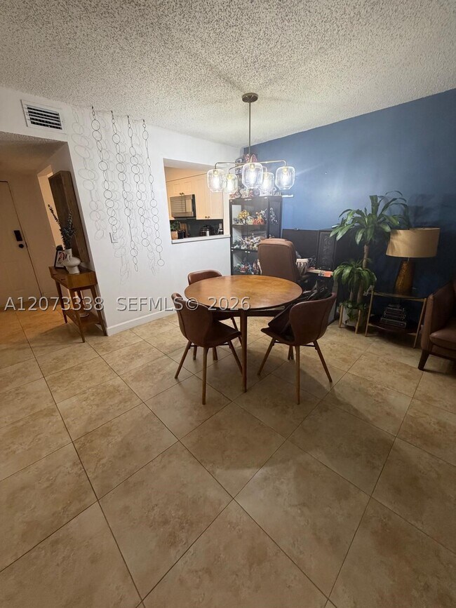 Building Photo - 14930 SW 82nd St