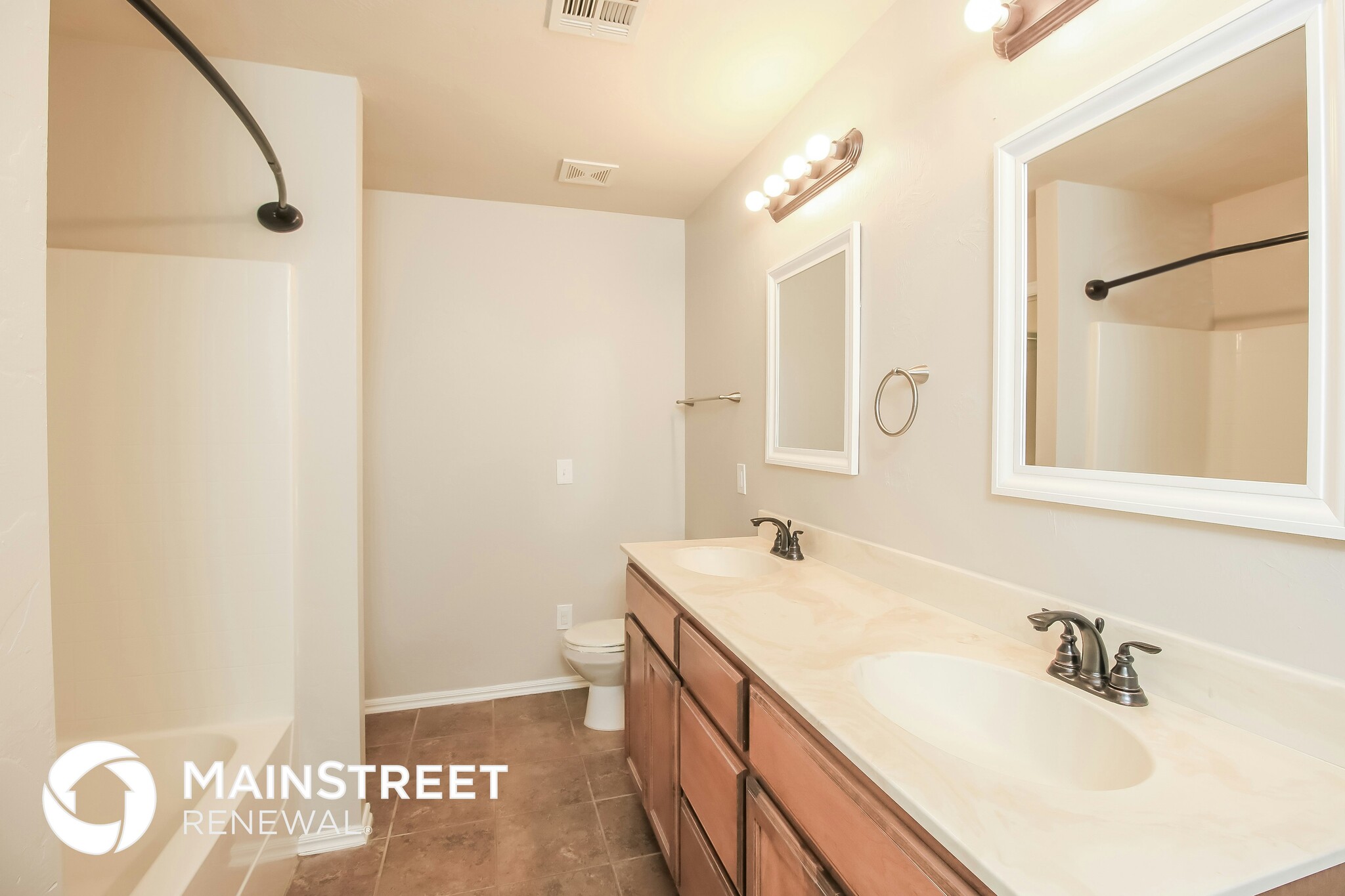 Building Photo - 5541 Crooked Creek Rd