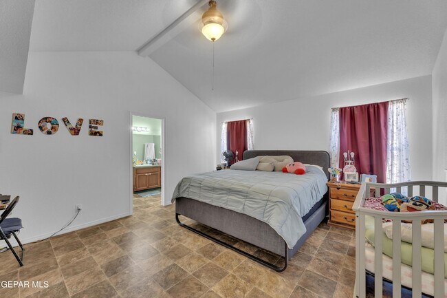 Building Photo - 11945 Mesquite Lake Ln