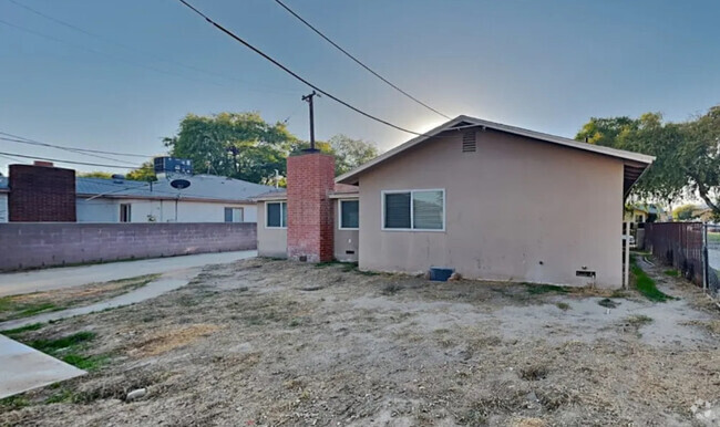 Building Photo - 1967 San Gabriel St