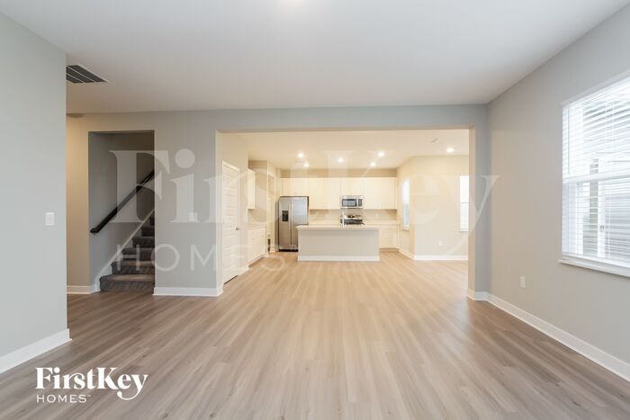 Building Photo - 2464 S Carlota Dr