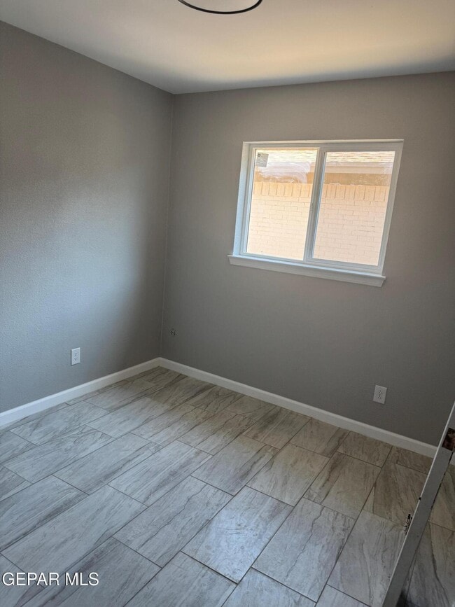Building Photo - 3409 Tascosa St