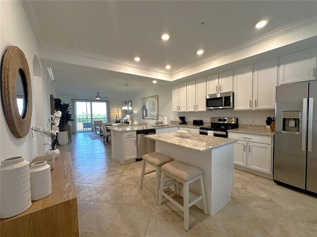 Building Photo - 14071 Heritage Landing Blvd