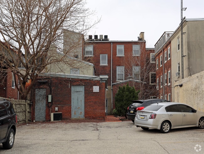 Building Photo - 427 Vine Street