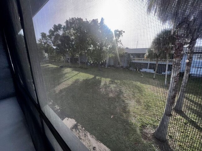 Building Photo - Spacious 3 Bed / 2 Bath Condo in Millennium Palms – Gated Community with Great Amenities!