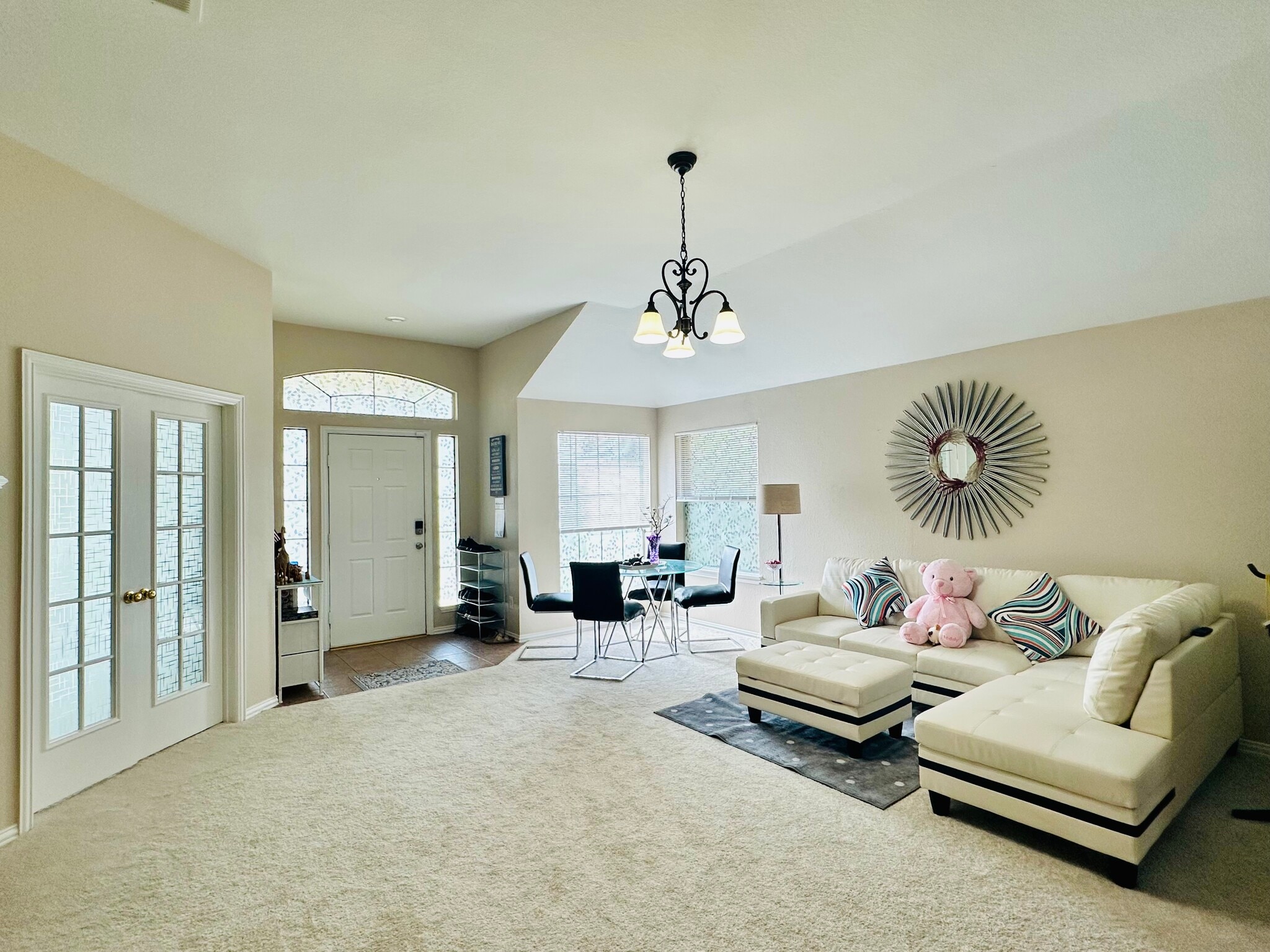Building Photo - 4904 Bolero Ct