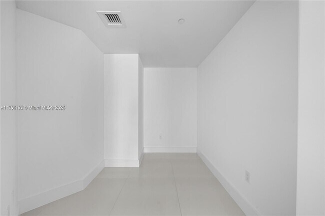 Building Photo - 1300 S Miami Ave