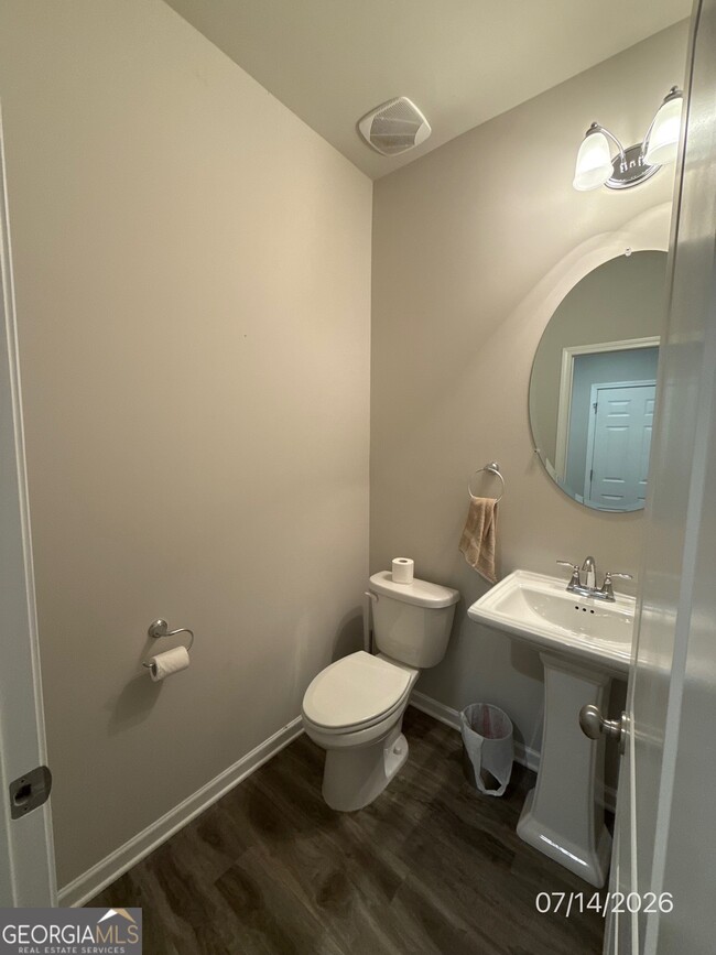 Building Photo - 428 Mulberry Row