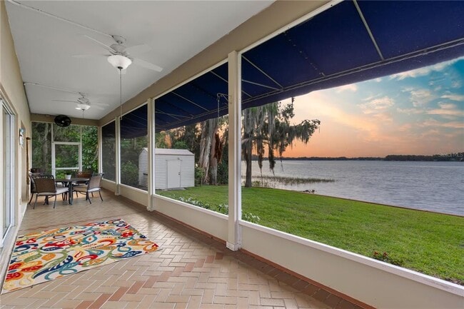Building Photo - 17527 Canal Shores Dr