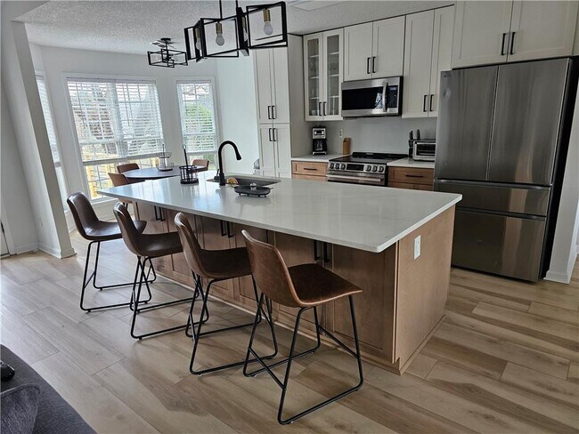 Building Photo - 1222 Paiute Ct