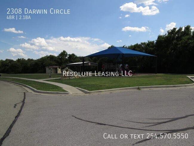 Building Photo - 2308 Darwin Cir