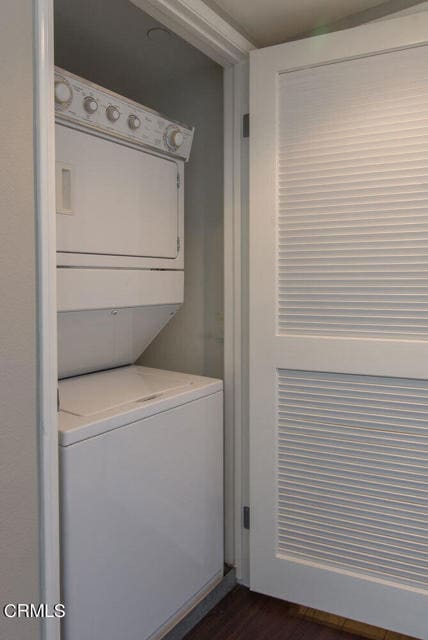 Building Photo - 4390 Tradewinds Dr