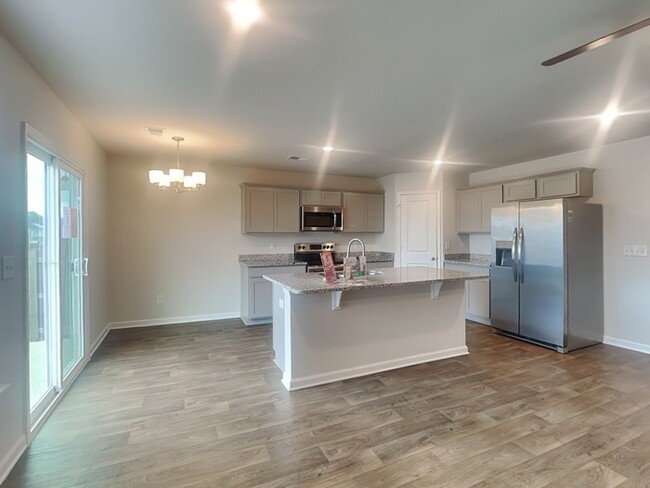 Building Photo - Apply today! Ashton Lakes
