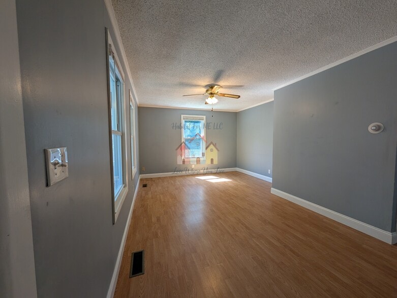 Living Room - 4 Cone St