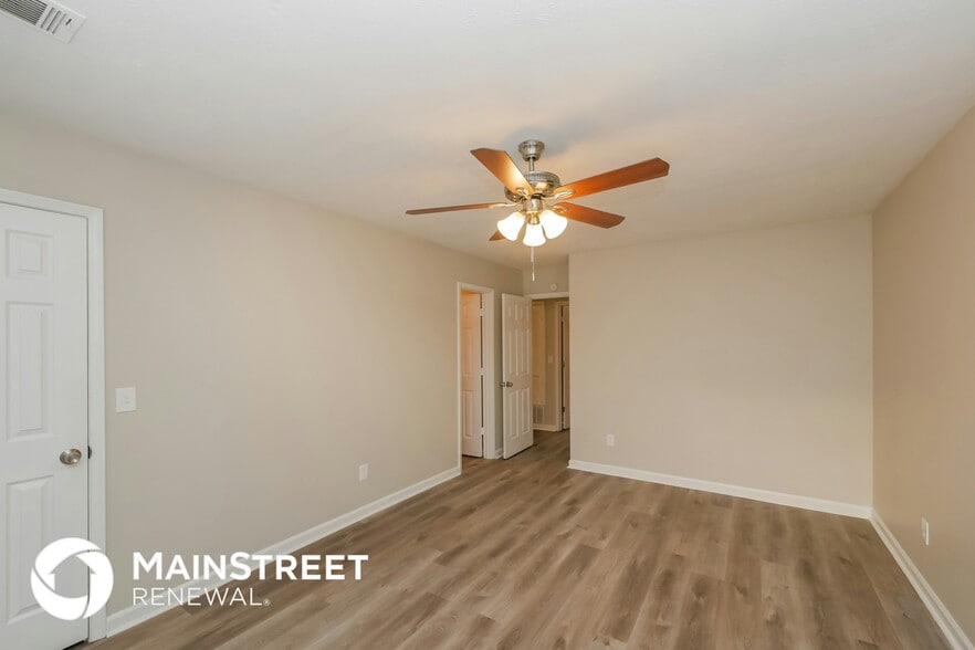 Building Photo - 8557 Peartree Ct