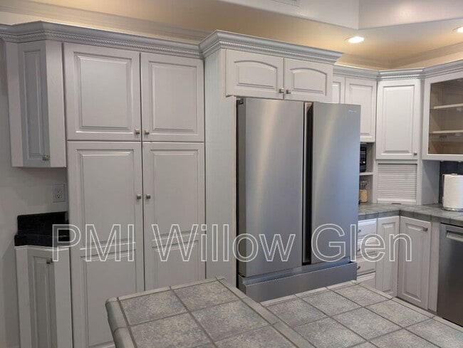 Building Photo - 355 Curie Dr