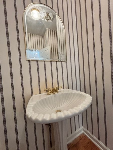 Building Photo - 156 Campground Rd