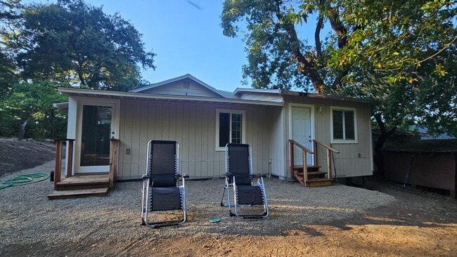 Primary Photo - 24766 Skyland Rd