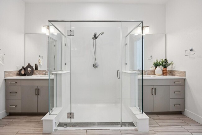 Building Photo - Luxury Single-Level Corner Residence with Wolf Kitchen & Private Garage
