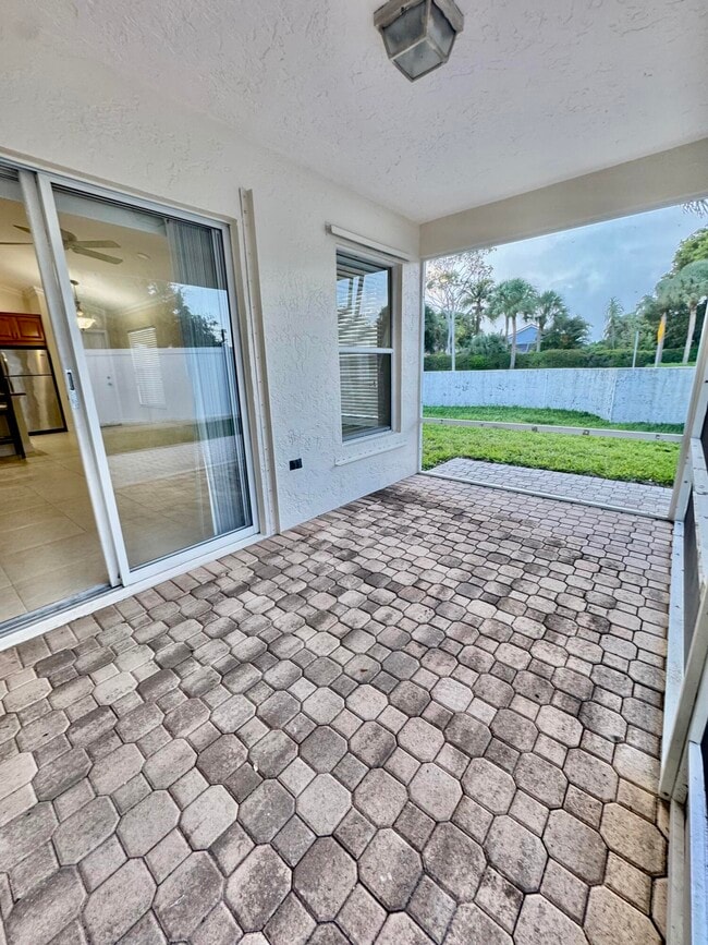Building Photo - 54 Egret Way