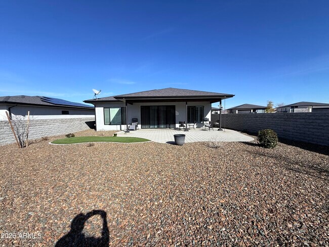 Building Photo - 5843 E Killen Loop