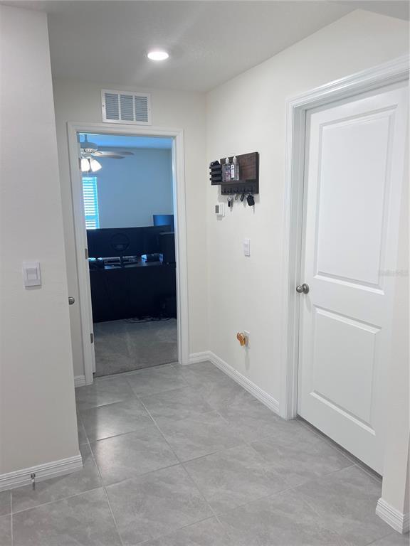 Building Photo - 5162 Diantha Way