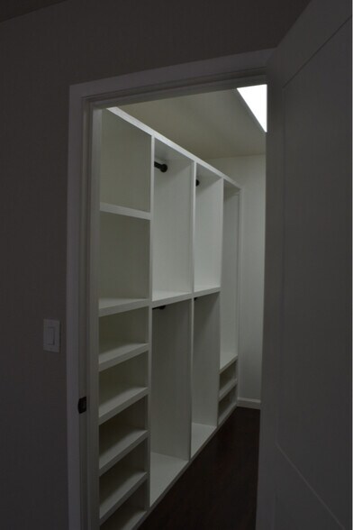 Building Photo - 10348 S Maurice River Ct